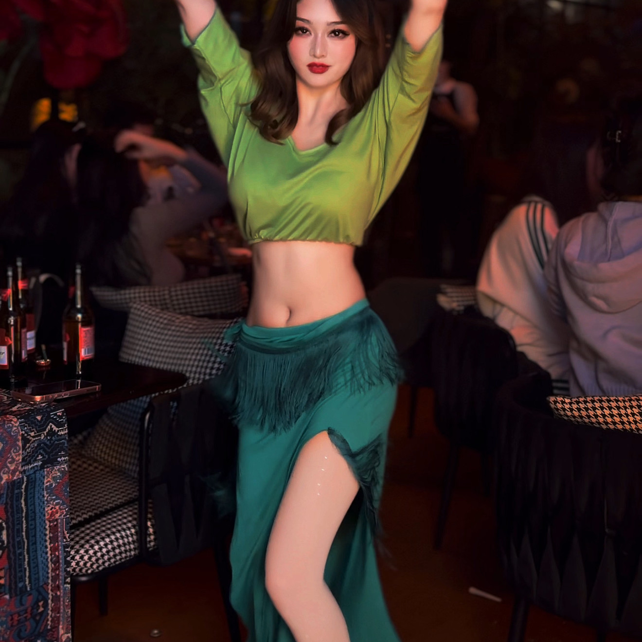 悦梦风璐肚皮舞新款套装演出服班服气质练功服显瘦初学流苏裙粉色