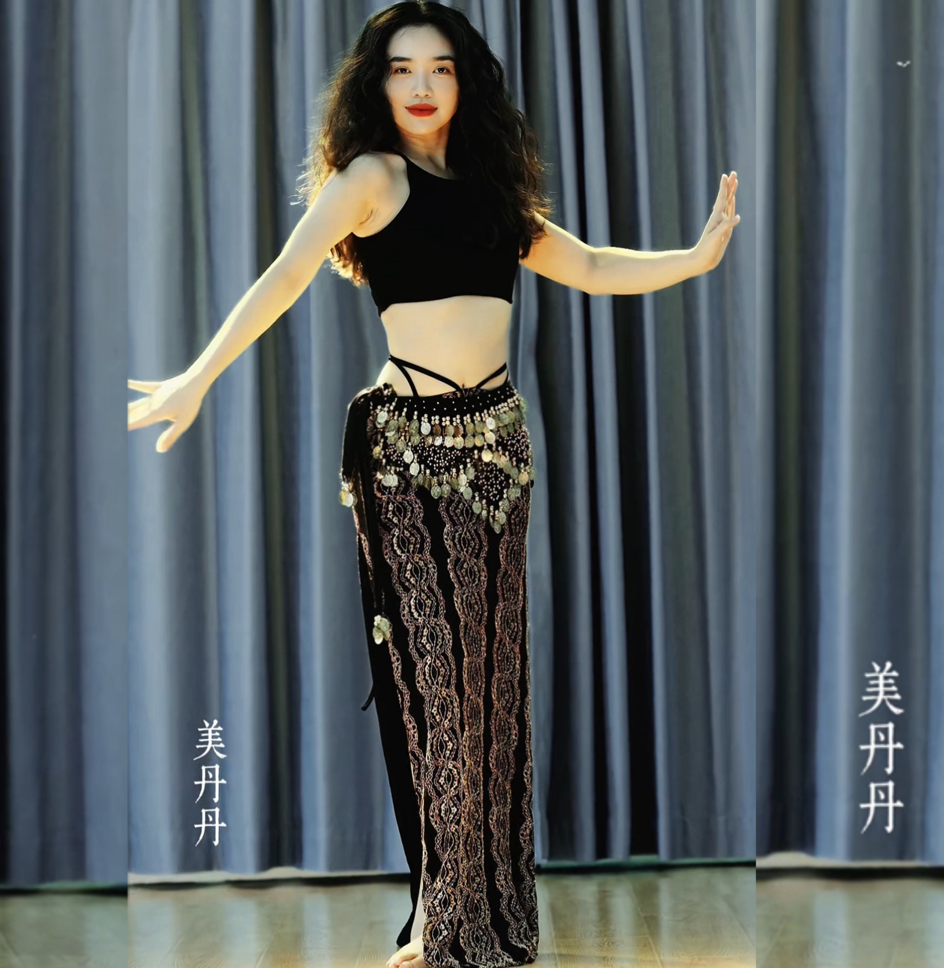 悦梦风璐肚皮舞新款套装演出服班服性感气质练功服显瘦初学仙女