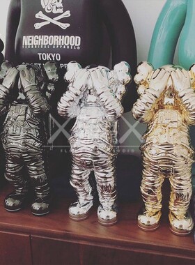 kwas holiday space宇航员电镀潮玩雕塑摆件手办模型时尚公仔潮流