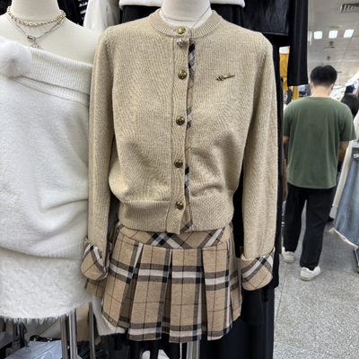 韩版时尚拼接毛衣格子半身裙套装