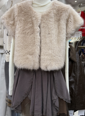 十三行现货2025冬季新款韩版时尚叠穿短袖毛毛马甲外套K68624W256