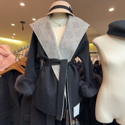 十三行现货2025冬季新款韩版时尚翻领连帽羊毛大衣外套K68686W686