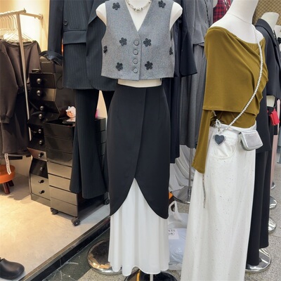 洋气花朵马甲+设计感半身裙女