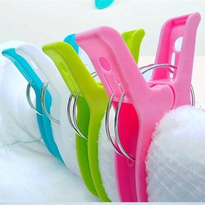 4PCS Plastic Clothes Pegs Beach Towel Clip Plastic Quilt Peg