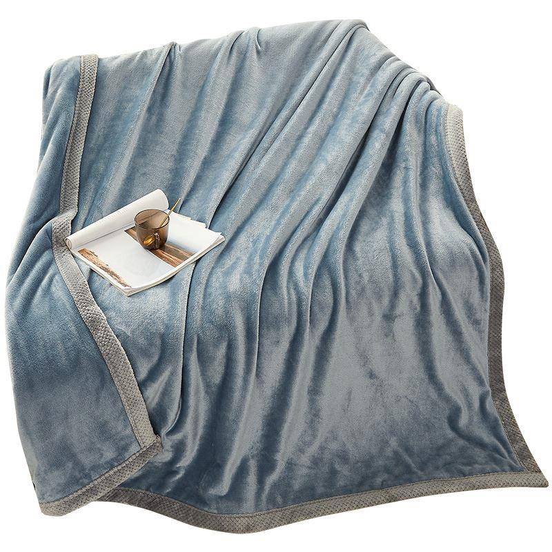 Flannel blanket four seasons air dormitory towel quilt she