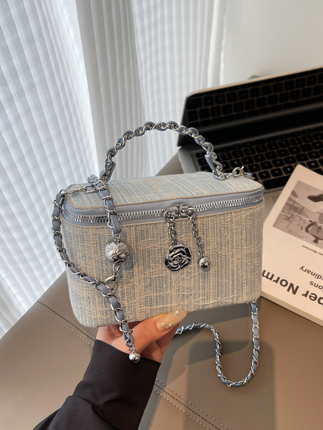 High-End and Stylish Small Bag for Women 2026 New Versatile Chain Crossbody Bag Denim Tote Box Bucket Bag