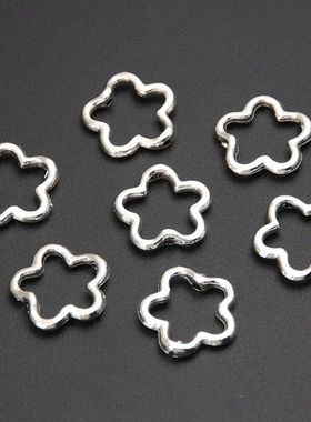 60pcs Silver Color 16x15mm Cute Hollow Flower Charms Connect