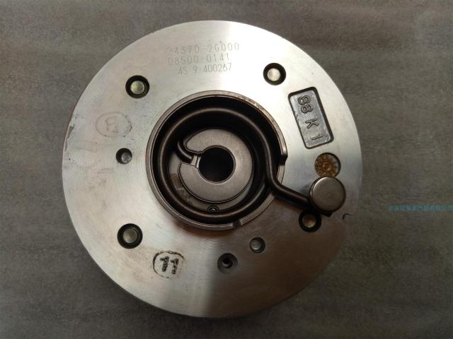 新胜达全新胜达索兰托凸轮轴进排气正时齿轮可变正时VVT链轮 包邮