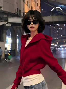 红色卫衣外套女秋冬季保暖2025新款短款连帽拉链开衫加绒加厚上衣