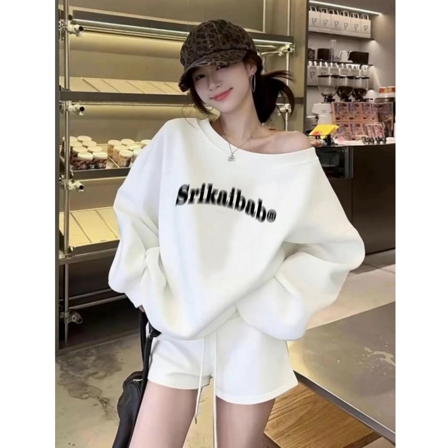 美式慵懒风字母斜领重磅卫衣女秋季2025新款宽松辣妹露肩长袖上衣