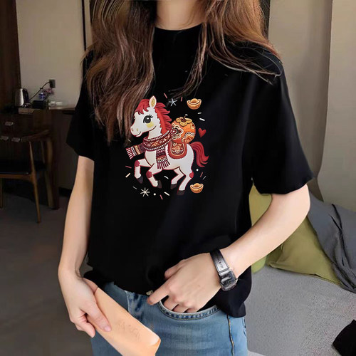 黑色卡通印花t恤女短袖半高领2026马年宽松显瘦打底衫纯棉上衣潮