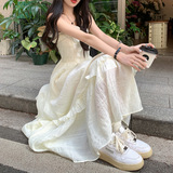 设计感小众吊带连衣裙女夏季温柔风木耳边裙子显瘦a字裙杏色长裙，商品下架区，岚润乐美服饰