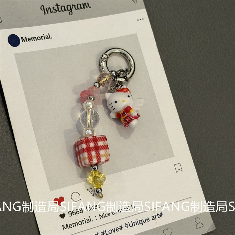 翅膀小猫咪粉色 格子车钥匙扣手机壳挂件包包挂饰个性书包挂饰,服饰配件/皮带/帽子/围巾,钥匙扣,淘宝优惠券,粉丝福利购,淘宝优惠卷