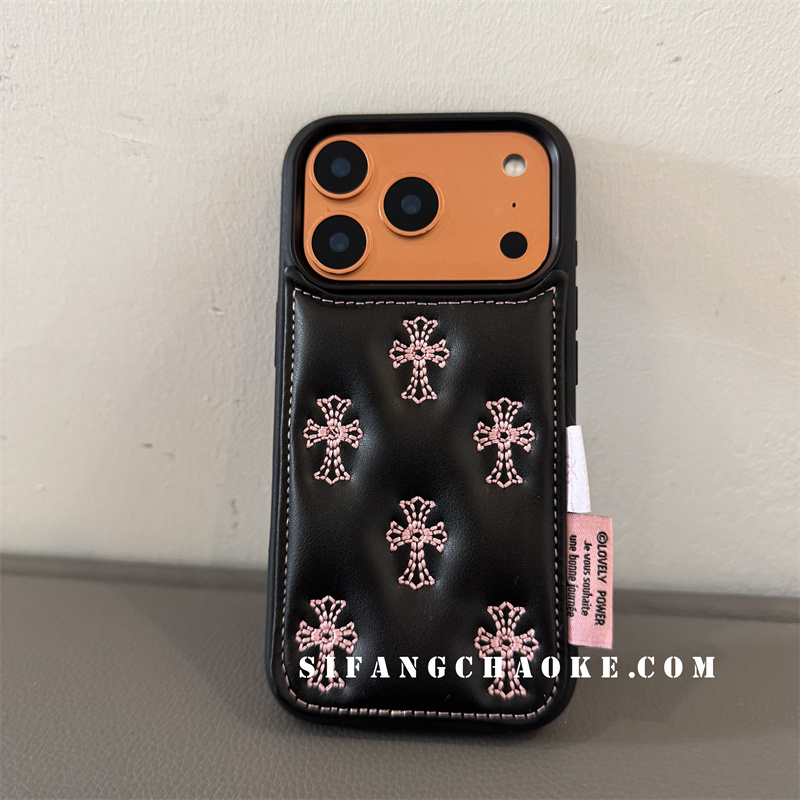 小粉色刺绣小克秋冬适用iPhone17ProMax手机壳15/14/16Pro套16PM壳13/14Promax百搭