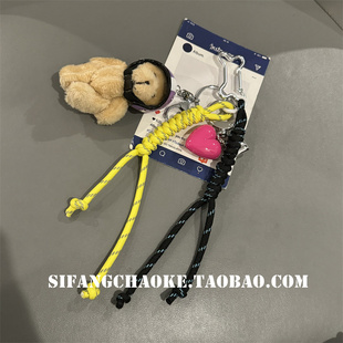 黄黑帽子机车小熊立体包包挂件车钥匙扣airpods挂链装饰尼龙绳