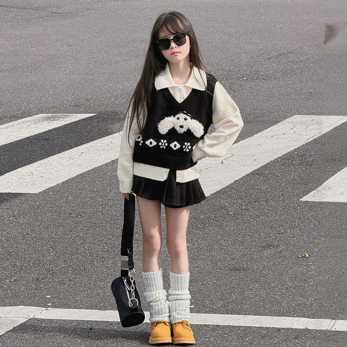 女童毛衣秋冬加厚洋气针织毛线衣