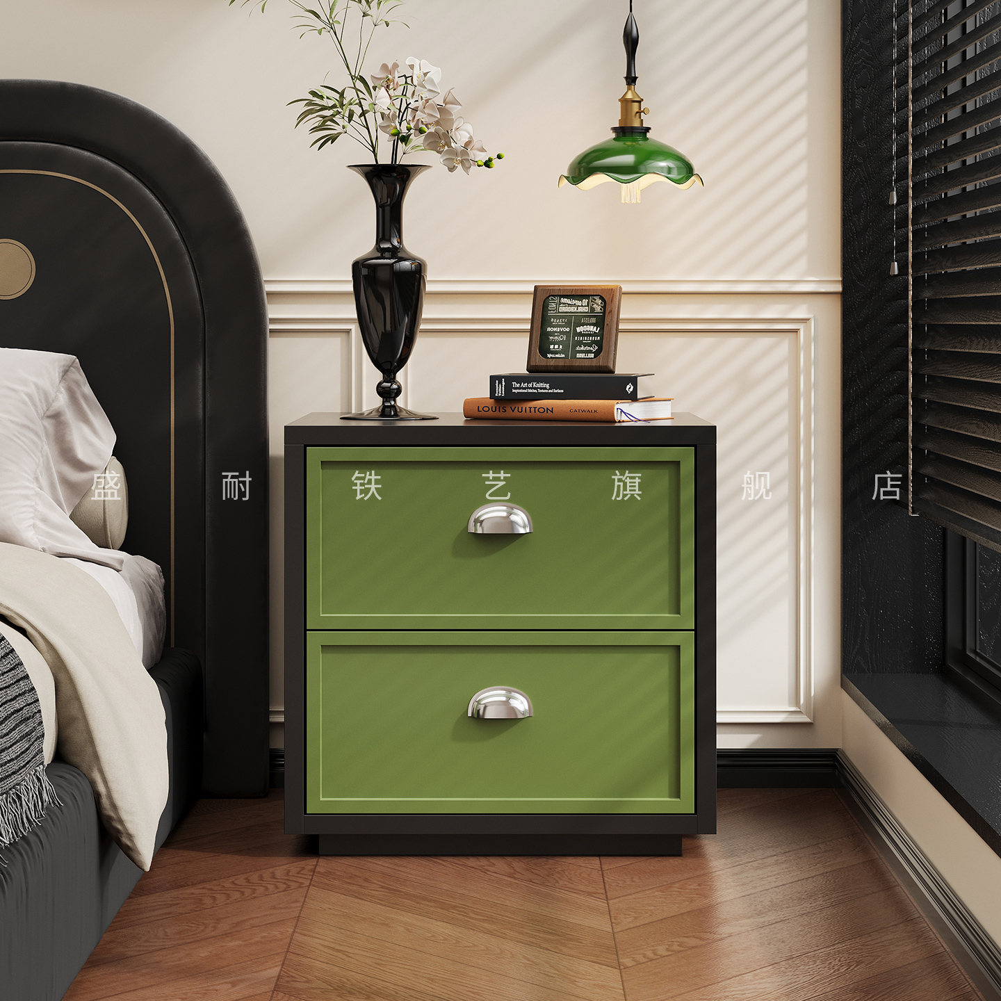 新款复古风钢制环保铁艺床头柜