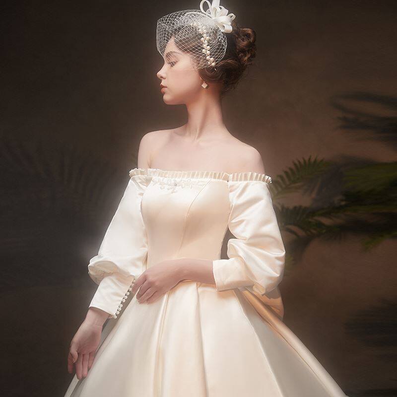 Back to ancient times 2019 Wedding dress new pattern Tailing Dream French bride Long sleeve Satin Hepburn Springin the Women's clothing/Boutique , Wedding/Cheongsam/Formal dress , Wedding  category - from Buy2taobao.com to provide professional Taobao agent buy service