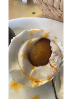 山东济宁微山湖区咸鸭蛋70克/枚介意慎拍（出油率高，蛋清会咸）
