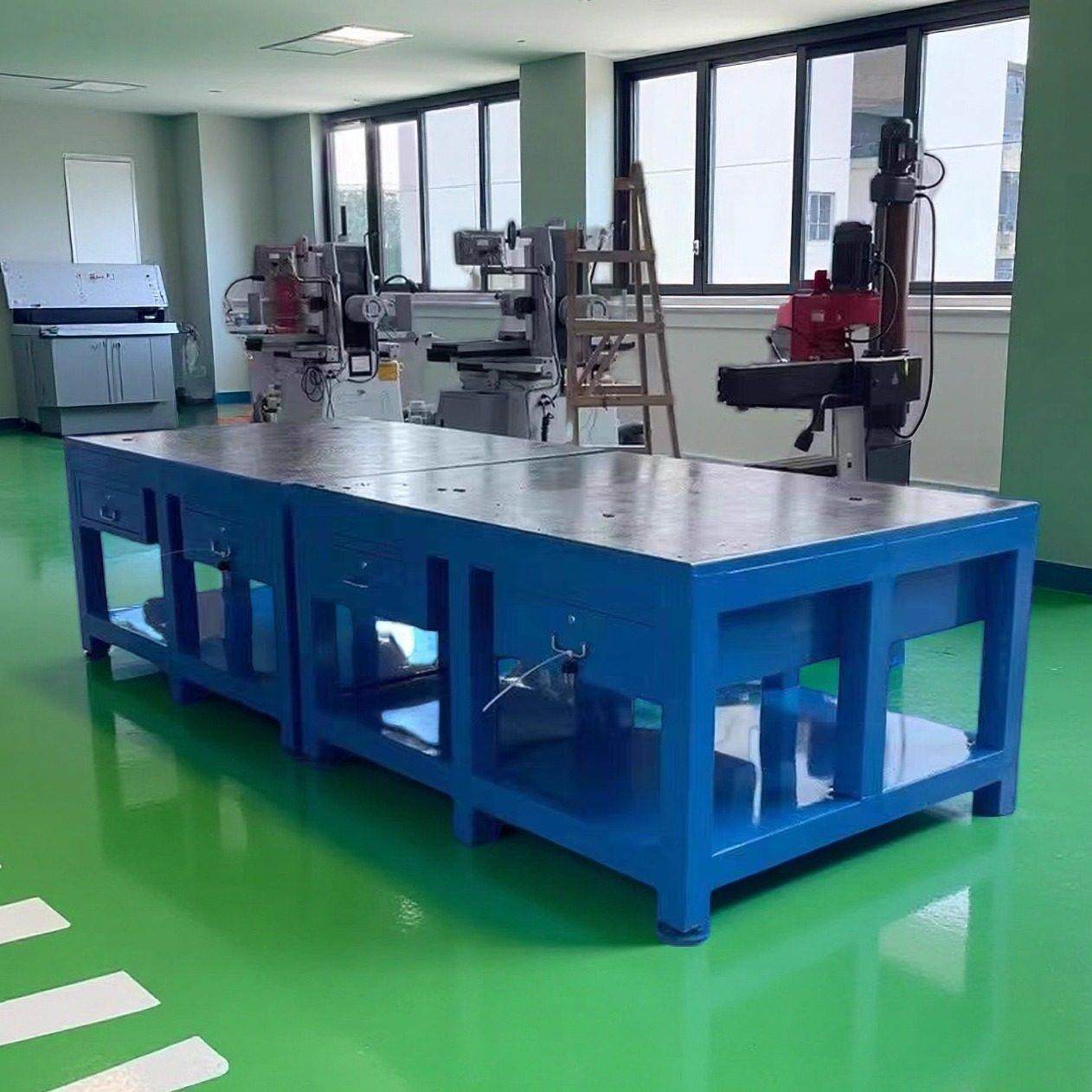 重型钢板工作台模具钳工台实训钳工桌装配维修台审模飞模台虎钳台