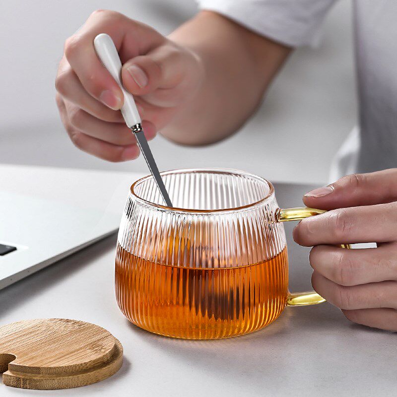 热销耐热玻璃茶杯条纹水杯带盖勺子家用J牛奶泡咖啡杯办公室泡花