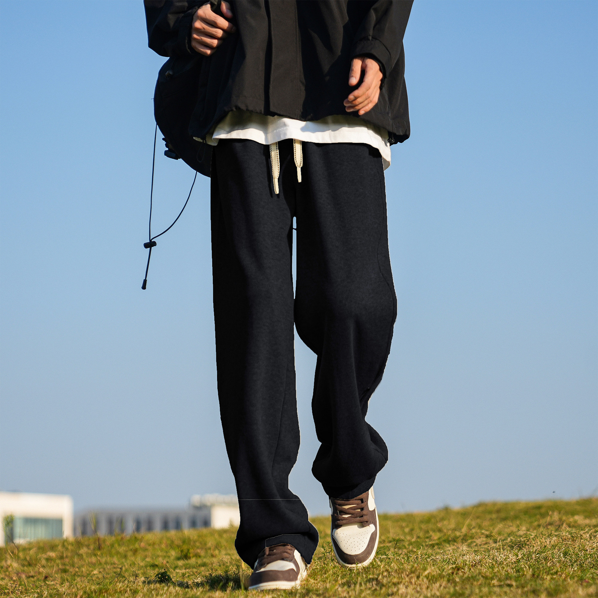 港仔文艺男黑色直筒运动裤男春秋款阔腿卫裤男款潮牌男生休闲裤子