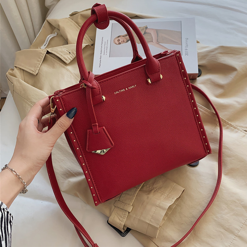 小&ck高级感红色结婚包包大容量婚包女新款2022小众轻奢手提新娘