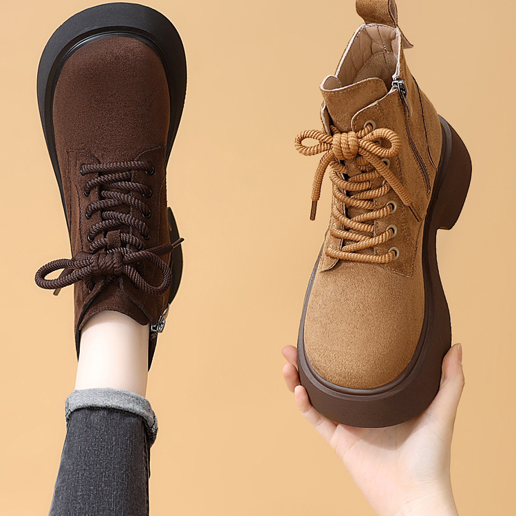 不累脚百搭英伦风软底加绒短靴