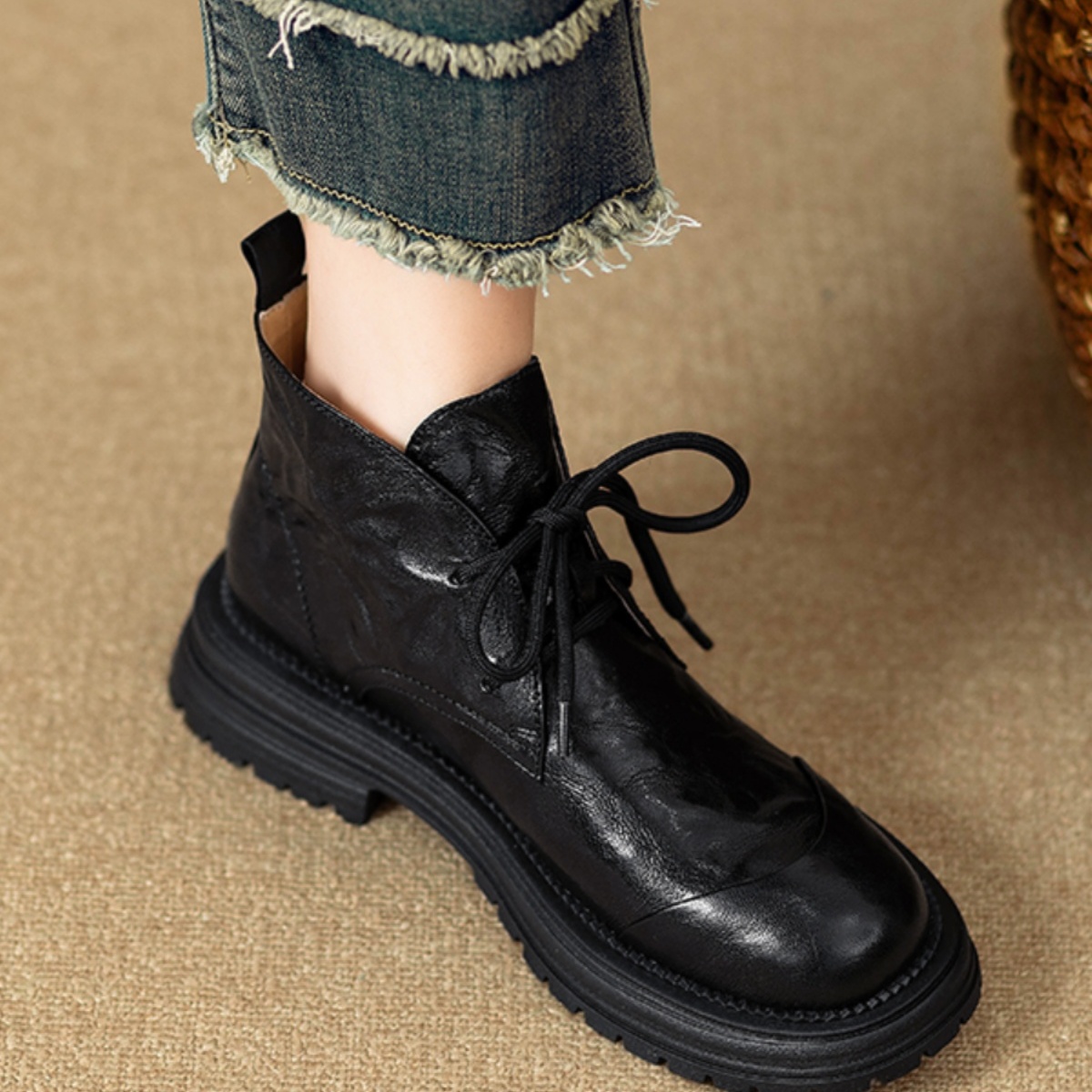 真皮厚底单靴粗跟圆头软底马丁靴