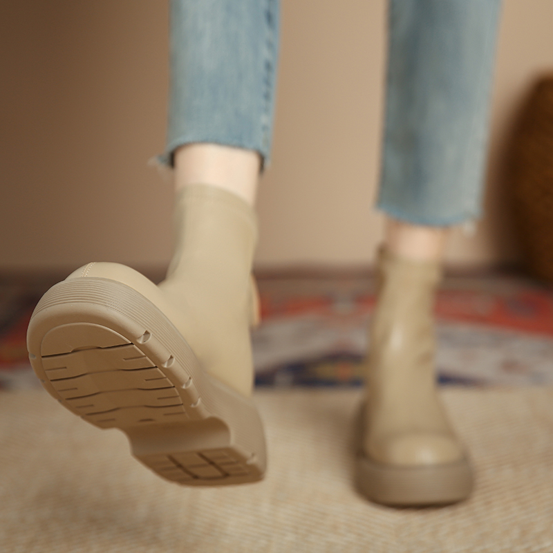 炸街马丁靴女小个子真皮2025秋冬新款瘦瘦短靴增高厚底加绒弹力靴