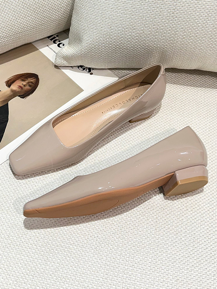 法式方头裸色平底单鞋女真皮2025春季新款复古百搭漆皮浅口高跟鞋,女鞋,浅口单鞋,淘宝优惠券,粉丝福利购,淘宝优惠卷