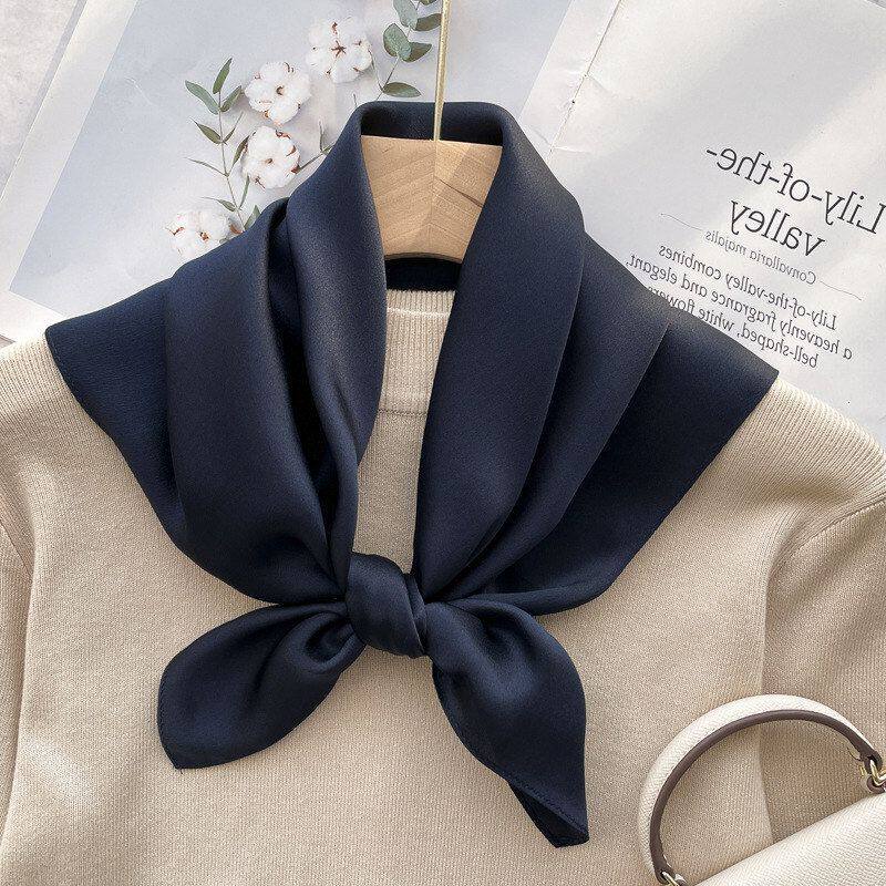 春秋薄款2024真丝桑蚕丝高端丝巾围巾女送礼复古气质潮搭配小领巾