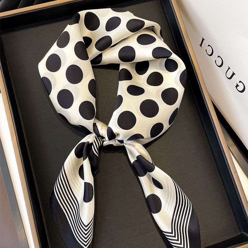 法式黑白波点真丝中方巾丝巾女