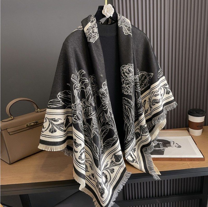 大方巾披肩女外搭围巾两用斗篷