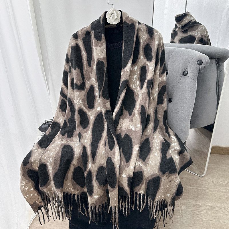 欧美奶牛斑纹围巾女士秋冬季加厚