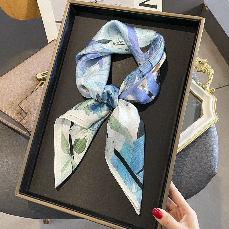 简约百搭新款蓝色桑蚕丝丝巾领巾