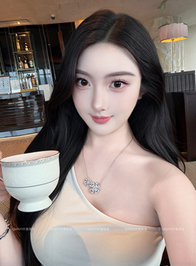 QIANYI仟意珠宝【奢华系列】白富美花朵镀18k金镶嵌5A高碳钻项链