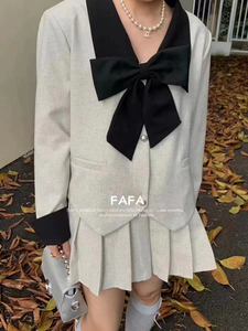 胖MM秋季时尚套装女蝴蝶结西装短外套+百褶半身裙两件套大码女装