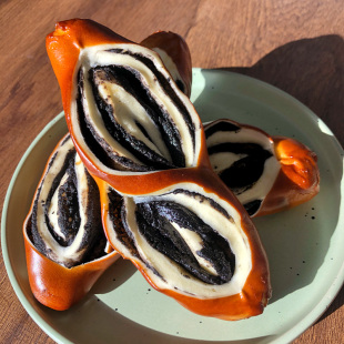 抹茶奶酥碱水面包黑芝麻无蔗糖碱水棒代餐零食欧包早餐主食 康泉