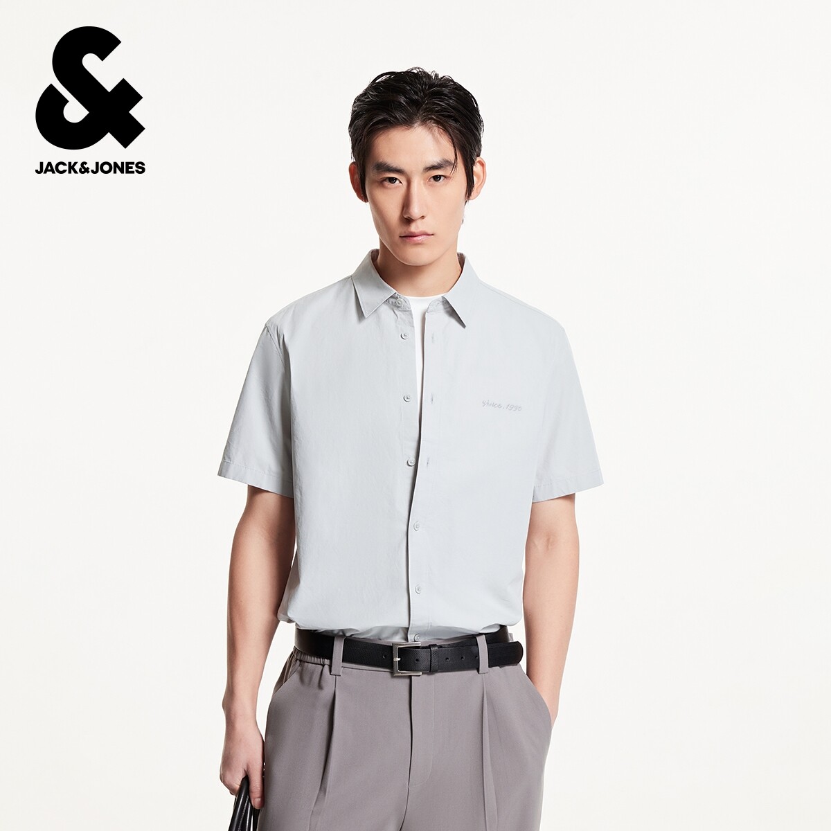 杰克琼斯男装夏季新款基础百搭舒适纯棉字母刺绣直筒尖领短袖衬衫