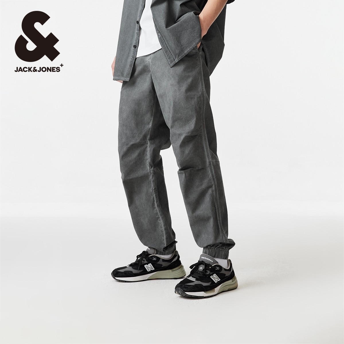 杰克琼斯outlets春季纽扣双腰头双侧插袋略宽松休闲束脚裤男装