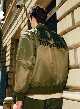 杰克琼斯奥特莱斯轻盈保暖羽绒服夹克胸前魔术贴立体字母胶印男装