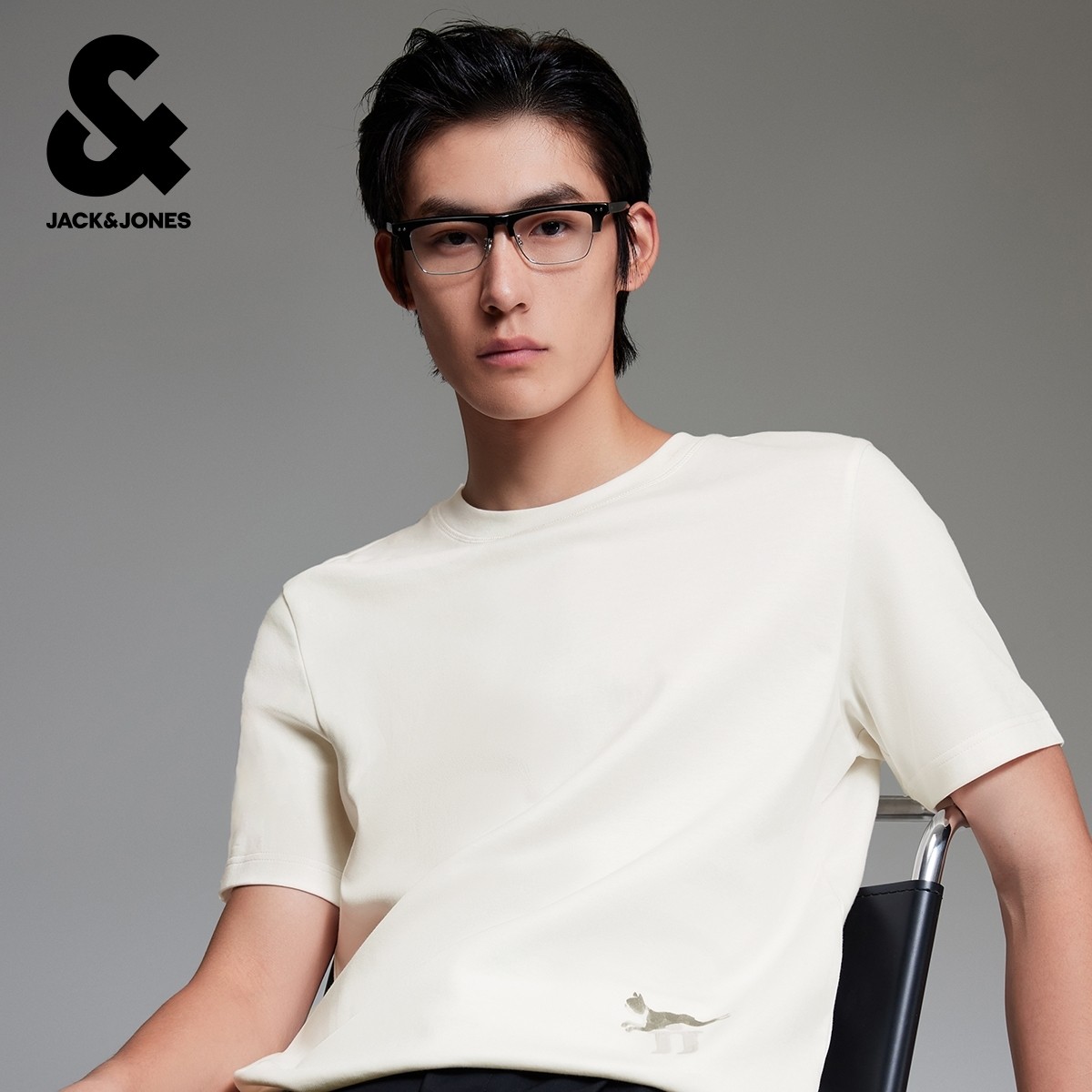 杰克琼斯男装2025新款夏季法斗狗植绒刺绣男士短袖男款T恤上衣