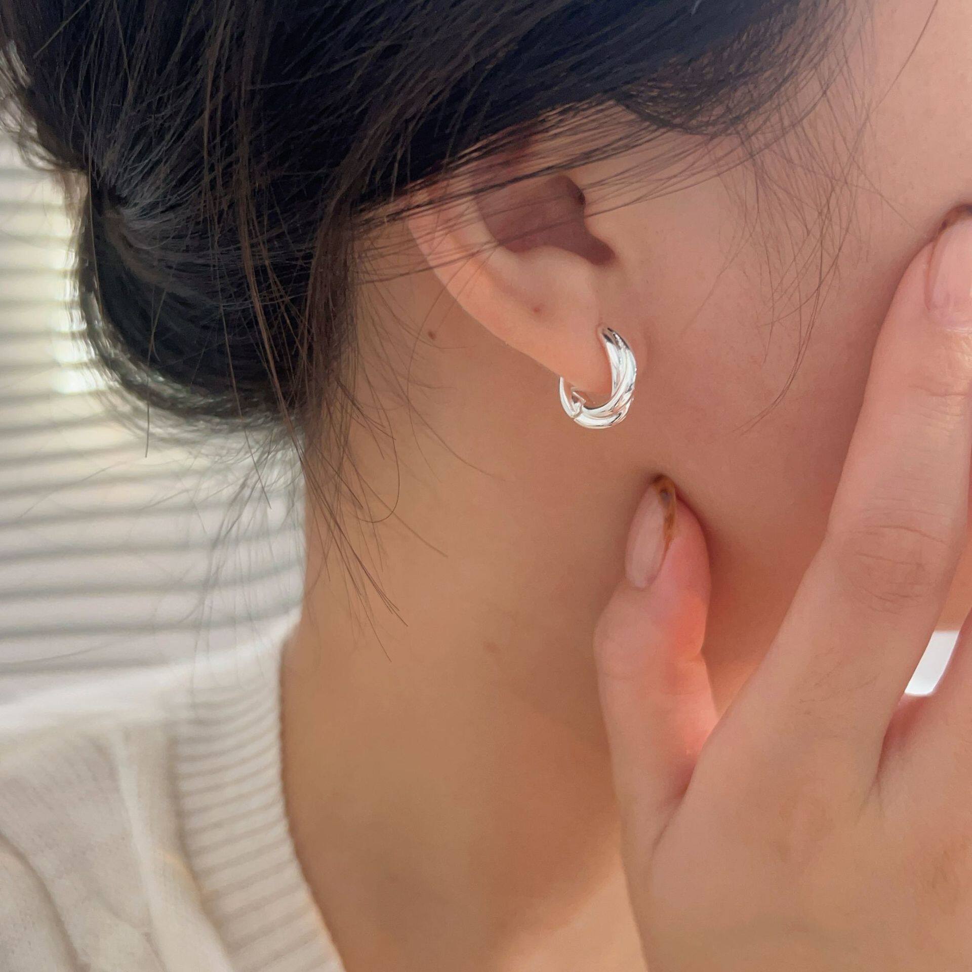 S925纯银韩国韩版极简几何耳圈女