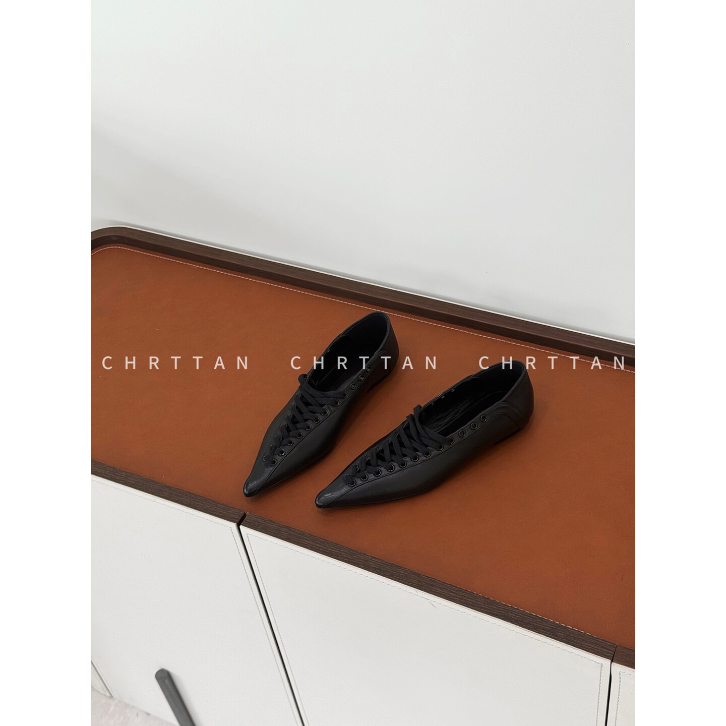 CHRTTAN 极简酷感设计！浅口单鞋