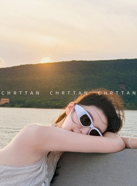 CHRTTAN 视觉收缩脸型！26ss 星星图案宽边黑防晒遮阳墨镜 男女