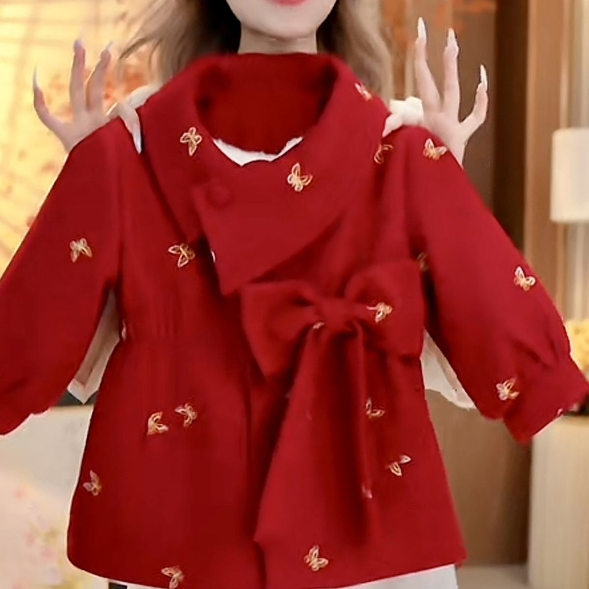 2025女童新款时尚甜美蝴蝶结加绒加厚呢料喜庆年服中大童外套冬装