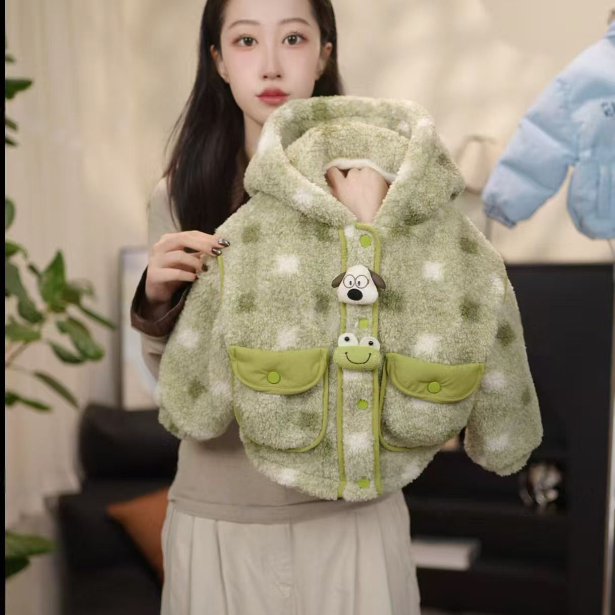 2025秋冬装新款男女童宝宝童装洋气时髦保暖舒适连帽加厚保暖外套