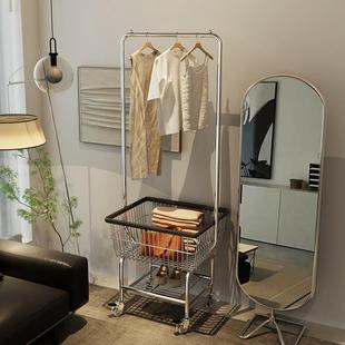 福利多家居网红卧室挂衣架落地家用轻奢简易办公室移动衣帽架带轮