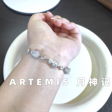 26爆款新中式清冷感白月光冰透玉髓福禄珍珠手链【白瓠清珠手链】